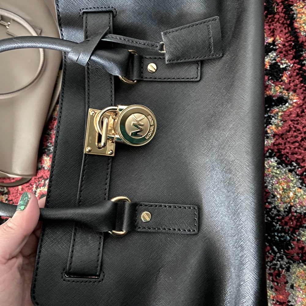 Black Michael Kors bag